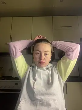 MartaLuna  online show from February 2026 09:01:02 PM