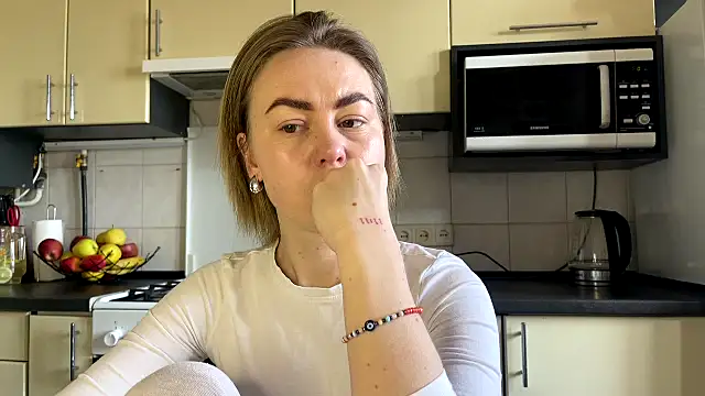 MartaLuna  online show from March 2026 10:16:01 AM