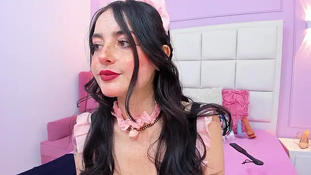 Ashleypetit online show from February 2026 12:59:02 PM