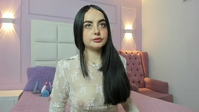 Ashleypetit online show from July 2026 01:43:01 PM