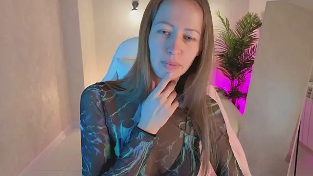 bella li   online show from November 2025 01:06:01 AM