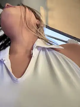 MayaMoanXXX online show from November 2025 01:12:01 PM