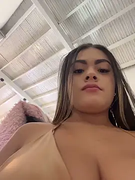 MayaMoanXXX online show from November 2025 01:25:01 PM