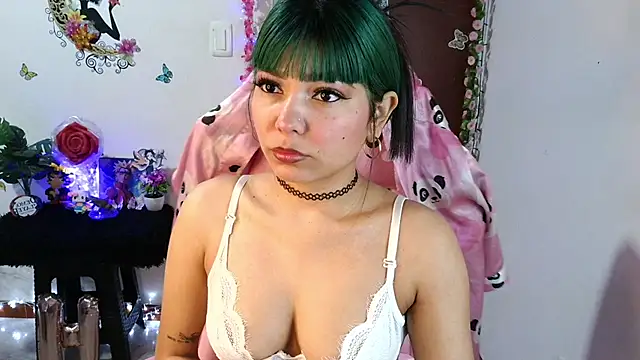 Maron baez 18 online show from June 2026 01:38:02 PM