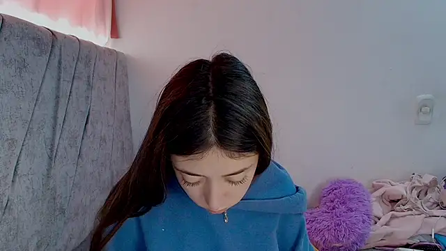 kimmy vegga2 online show from October 2025 03:55:02 PM