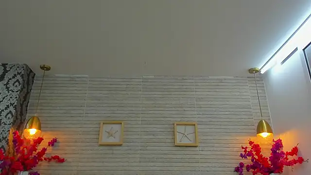 AliceVegga online show from December 2025 03:07:01 AM