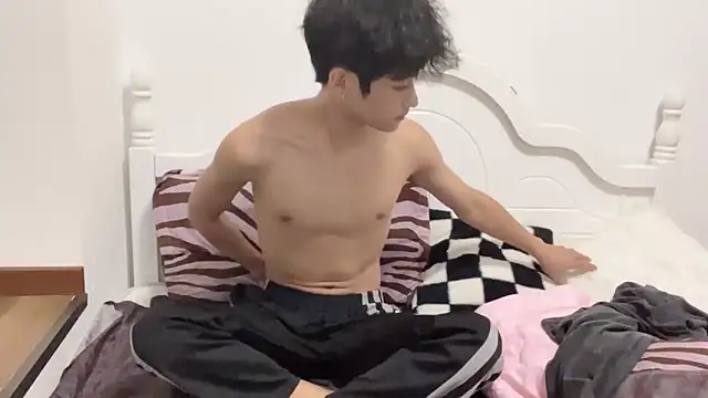 yangyang-2563 online show from September 2025 12:10:01 PM