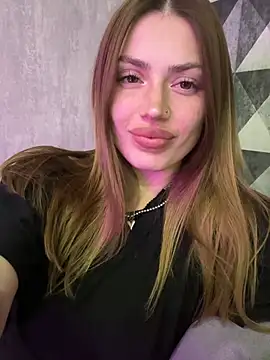 Elizabeth Tay online show from March 2026 06:07:02 PM