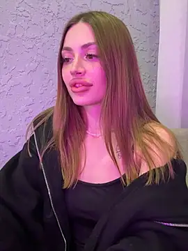 Elizabeth Tay online show from January 2026 05:27:01 PM