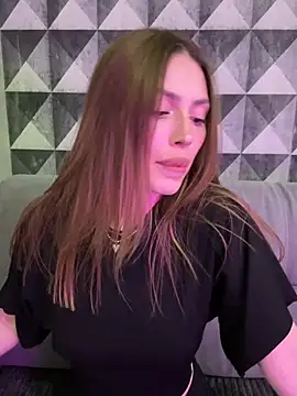 Elizabeth Tay online show from March 2026 05:58:01 PM