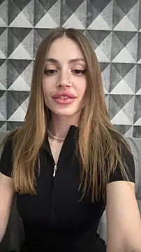 Elizabeth Tay online show from February 2026 09:58:01 PM