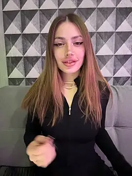 Elizabeth Tay online show from March 2026 05:35:02 PM