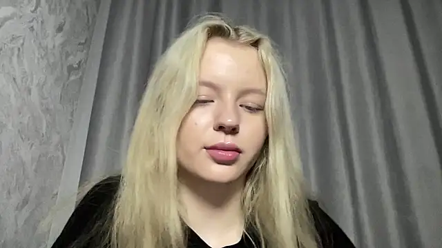 D0llySheep online show from September 2025 05:52:02 PM