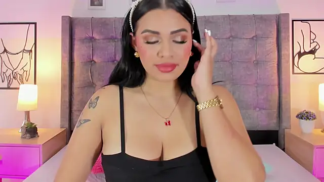 Linda Fosterr online show from January 2026 07:17:01 PM