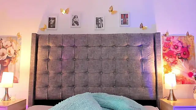 Linda Fosterr online show from March 2026 07:27:02 PM