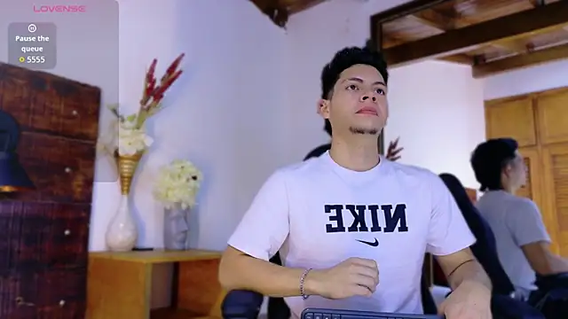 JhosuaVega online show from April 2026 02:07:02 AM