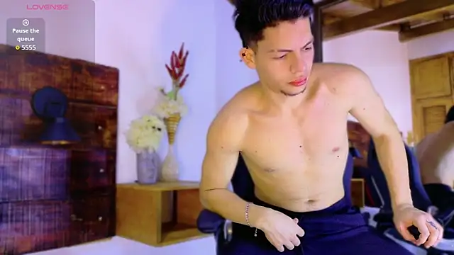 JhosuaVega online show from April 2026 02:40:02 AM