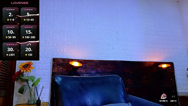 JhosuaVega online show from October 2025 09:58:02 PM