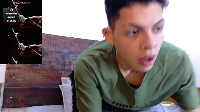 JhosuaVega online show from September 2025 02:07:02 AM