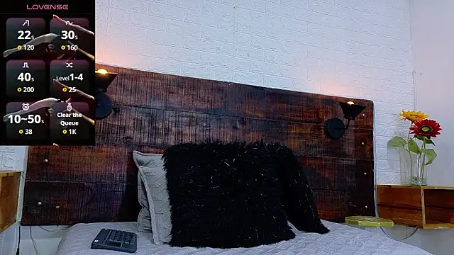 JhosuaVega online show from October 2025 01:55:02 AM