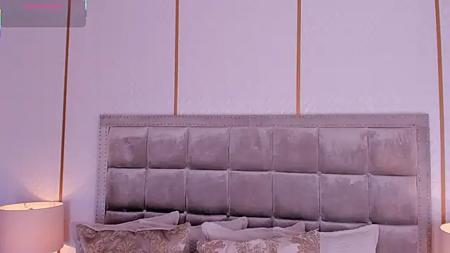 DakotaWangi online show from February 2026 03:28:02 AM