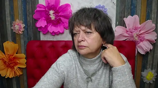 Snapshot of MaltaFora chatting on October 2025 11:00:01 AM MaltaFora online show from October 2025 11:00:01 AM