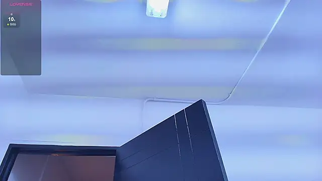 Snapshot of ValeryCortezm chatting on November 2025 12:44:01 AM ValeryCortezm online show from November 2025 12:44:01 AM