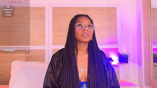 Snapshot of ValeryCortezm chatting on November 2025 03:37:02 PM ValeryCortezm online show from November 2025 03:37:02 PM