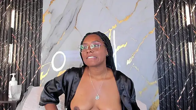 Snapshot of ValeryCortezm chatting on September 2025 12:50:01 AM ValeryCortezm online show from September 2025 12:50:01 AM