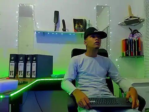 xxKamadevaxx online show from March 2026 12:31:01 PM