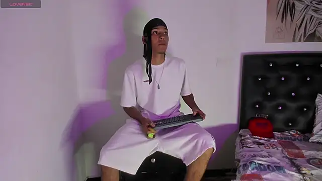 xxKamadevaxx online show from January 2026 12:38:01 AM