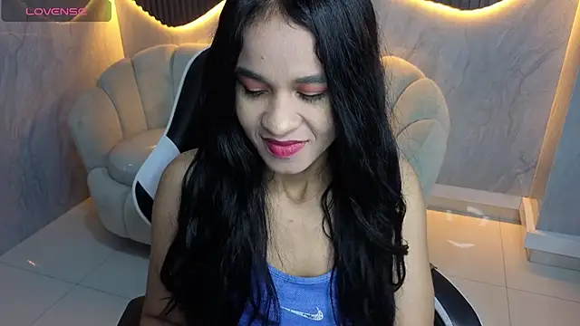 Snapshot of Maia_Tx chatting on October 2025 12:59:02 PM Maia Tx online show from October 2025 12:59:02 PM