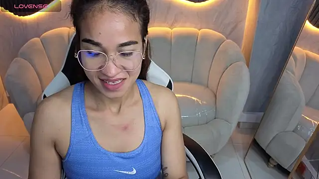 Snapshot of Maia_Tx chatting on September 2025 12:56:02 PM Maia Tx online show from September 2025 12:56:02 PM