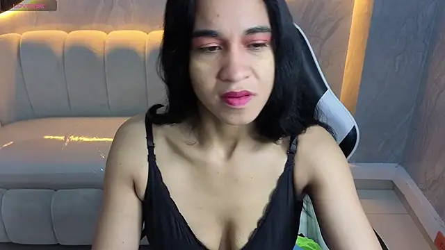 Snapshot of Maia_Tx chatting on November 2025 01:03:02 PM Maia Tx online show from November 2025 01:03:02 PM