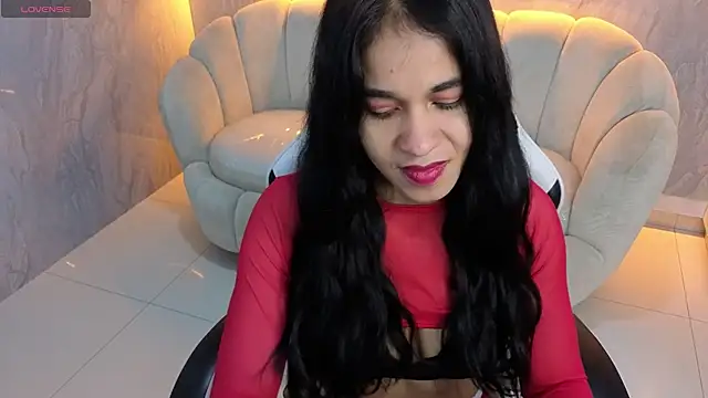 Snapshot of Maia_Tx chatting on November 2025 01:15:02 PM Maia Tx online show from November 2025 01:15:02 PM