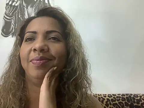 Snapshot of RochyKasdelan chatting on October 2025 10:31:02 PM RochyKasdelan online show from October 2025 10:31:02 PM