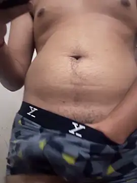 engineerboy14 online show from November 2025 06:25:01 PM