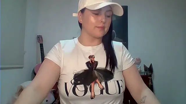 Venusina 07 online show from May 2026 02:04:01 AM