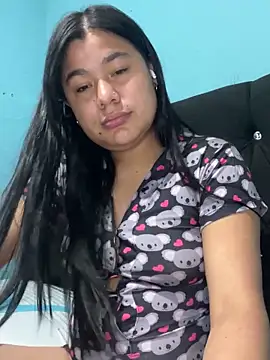 April Becker online show from April 2026 10:23:02 PM