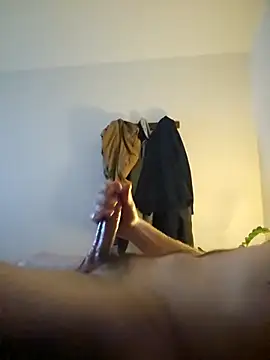 MrWest1887 online show from December 2025 11:04:01 PM