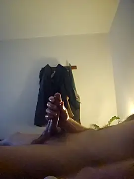 MrWest1887 online show from December 2025 09:42:01 PM