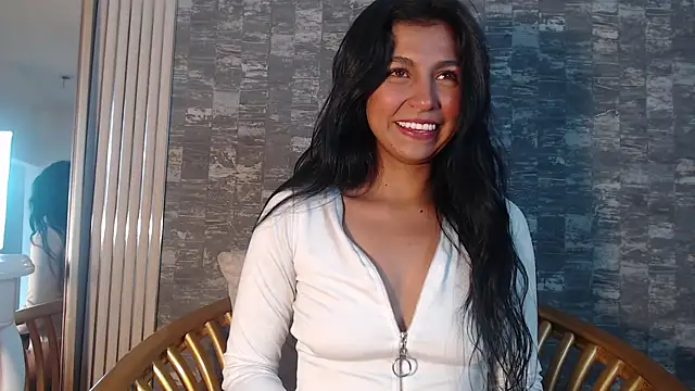 Keila Fg online show from October 2025 07:39:02 PM