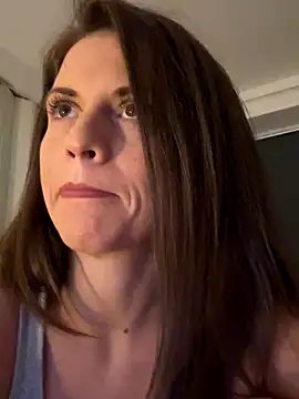 Snapshot of ScarlettNoirr chatting on November 2025 06:45:01 PM ScarlettNoirr online show from November 2025 06:45:01 PM