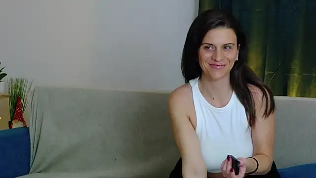 Snapshot of ScarlettNoirr chatting on December 2025 08:36:01 PM ScarlettNoirr online show from December 2025 08:36:01 PM