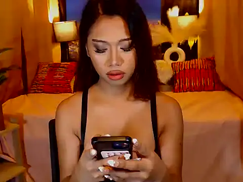 XGoddessOfSatisfactionxX online show from May 2026 11:41:01 PM