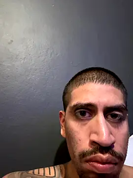 Snapshot of busnfatnutsLildee chatting on December 2025 01:04:02 AM busnfatnutsLildee online show from December 2025 01:04:02 AM