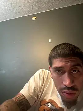 Snapshot of busnfatnutsLildee chatting on November 2025 01:20:01 AM busnfatnutsLildee online show from November 2025 01:20:01 AM