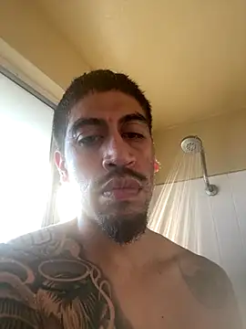 Snapshot of busnfatnutsLildee chatting on October 2025 11:55:02 PM busnfatnutsLildee online show from October 2025 11:55:02 PM