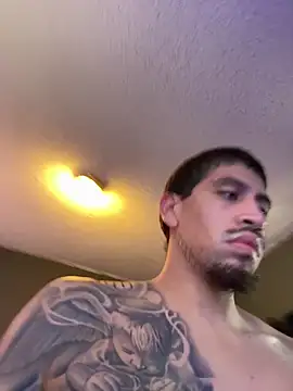 Snapshot of busnfatnutsLildee chatting on November 2025 05:24:02 PM busnfatnutsLildee online show from November 2025 05:24:02 PM