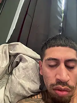 Snapshot of busnfatnutsLildee chatting on February 2026 09:26:01 PM busnfatnutsLildee online show from February 2026 09:26:01 PM